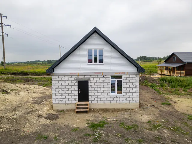 Снаружи — дом 60 м²